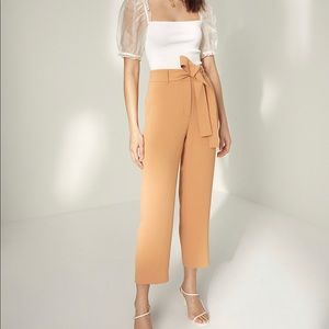 Slate grey Wilfred Aritzia high waisted belted trouser